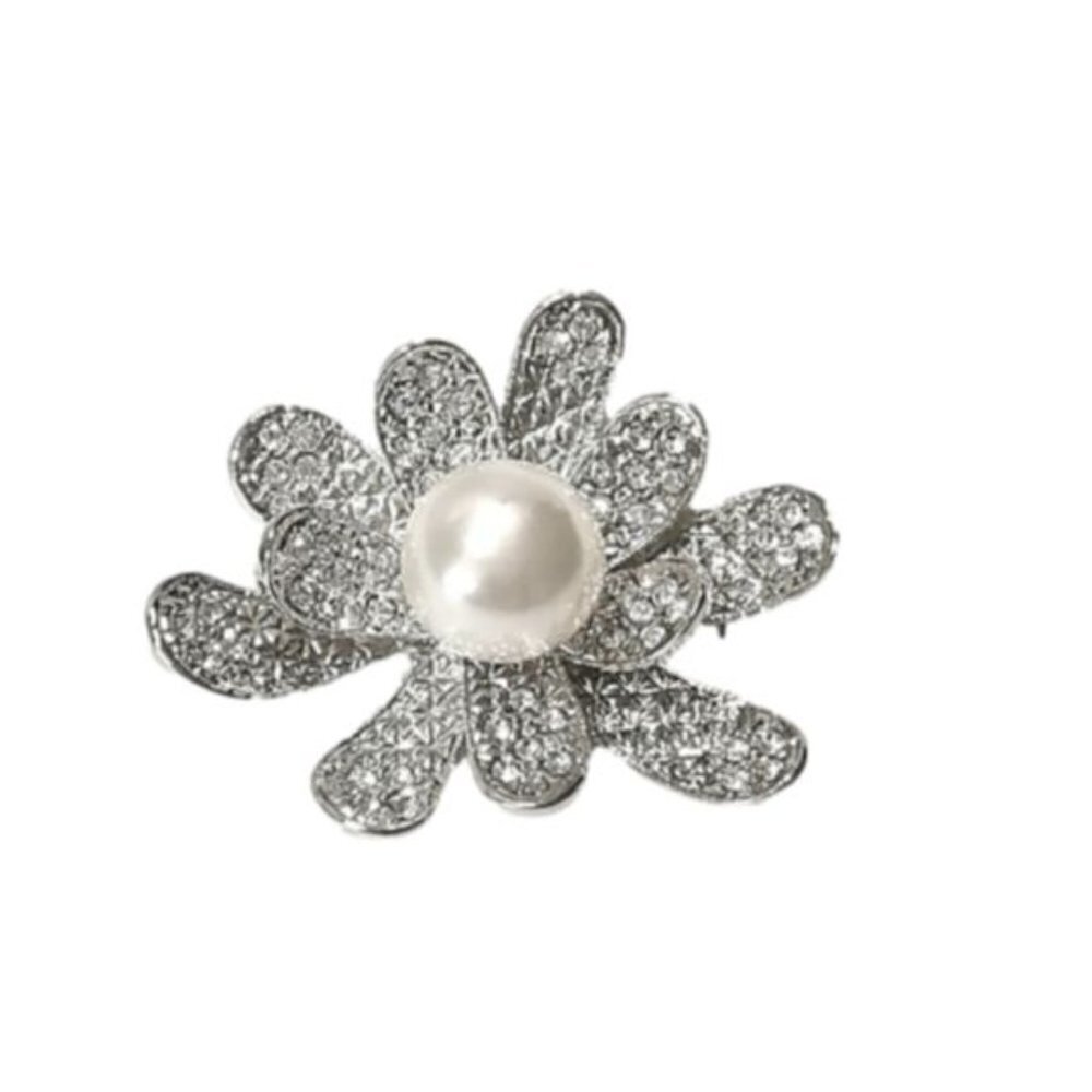 NWT Water Lily pearl crystal brooch pin silver tone